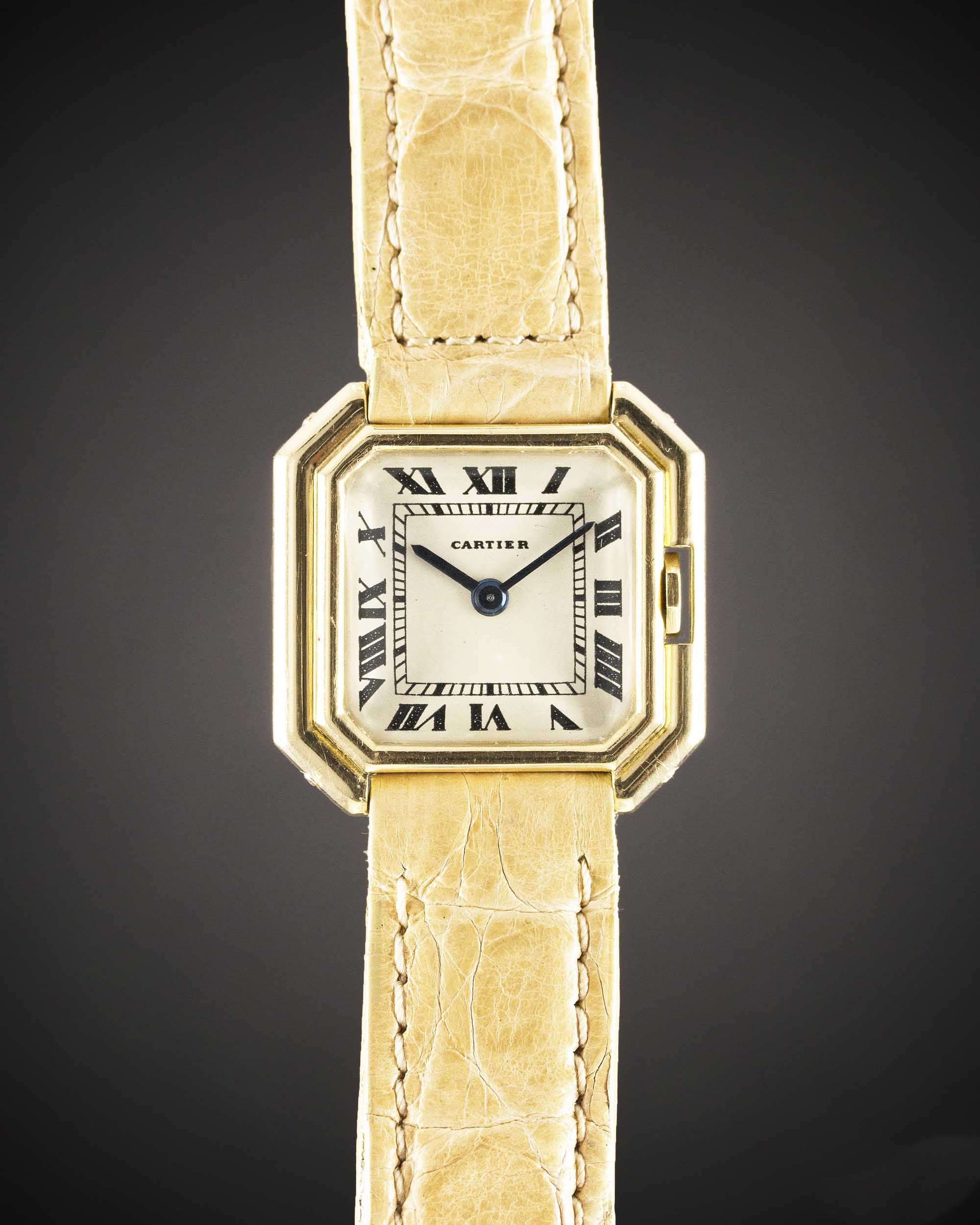 A LADIES 18K SOLID GOLD CARTIER CEINTURE WRIST WATCH CIRCA 1960s Movement: 18J, manual wind,