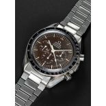 A RARE GENTLEMAN'S STAINLESS STEEL OMEGA SPEEDMASTER PROFESSIONAL CHRONOGRAPH BRACELET WATCH CIRCA