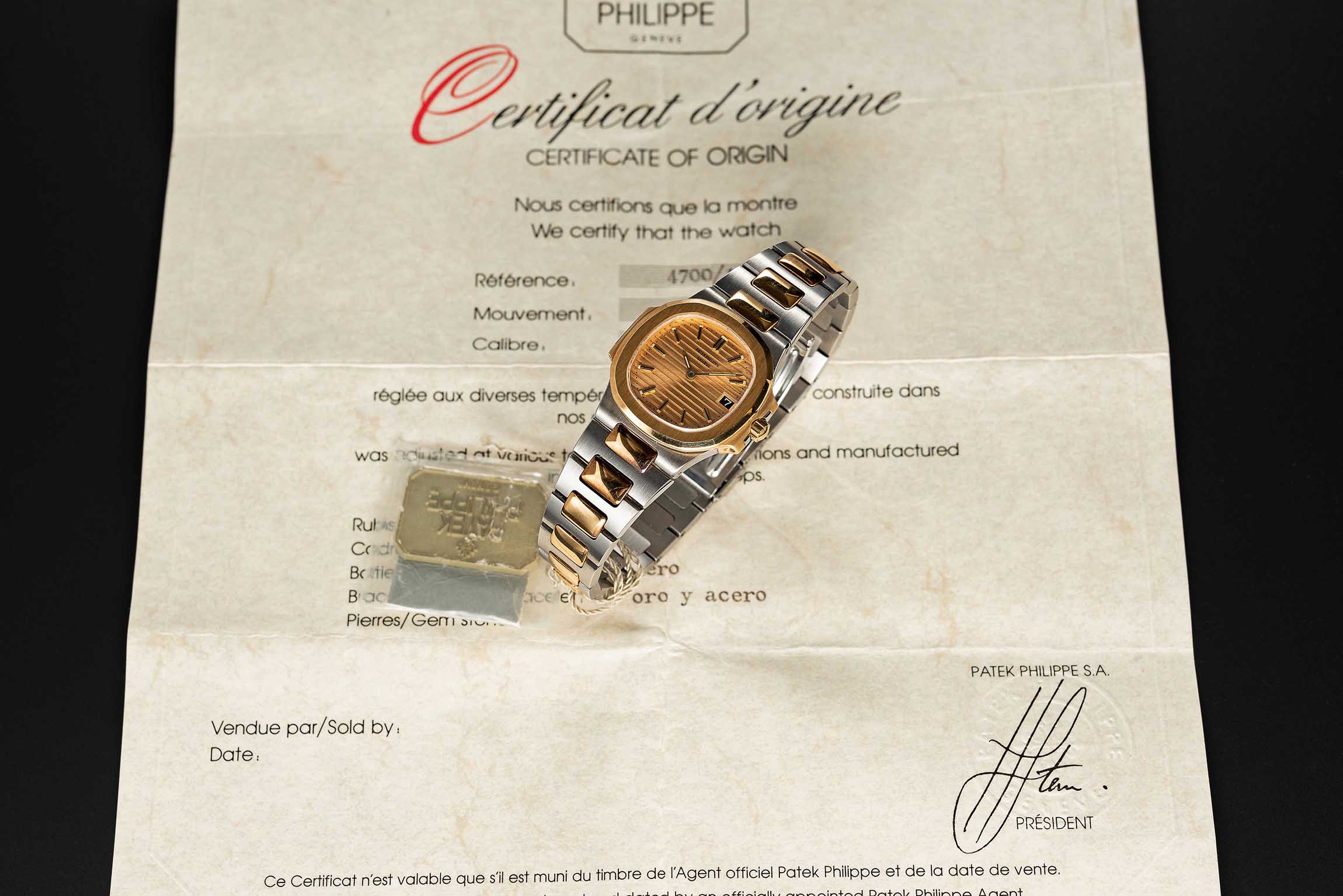 A RARE LADIES "NOS" STEEL & GOLD PATEK PHILIPPE NAUTILUS BRACELET WATCH CIRCA 1980s, REF. 4700/1 - Image 2 of 12