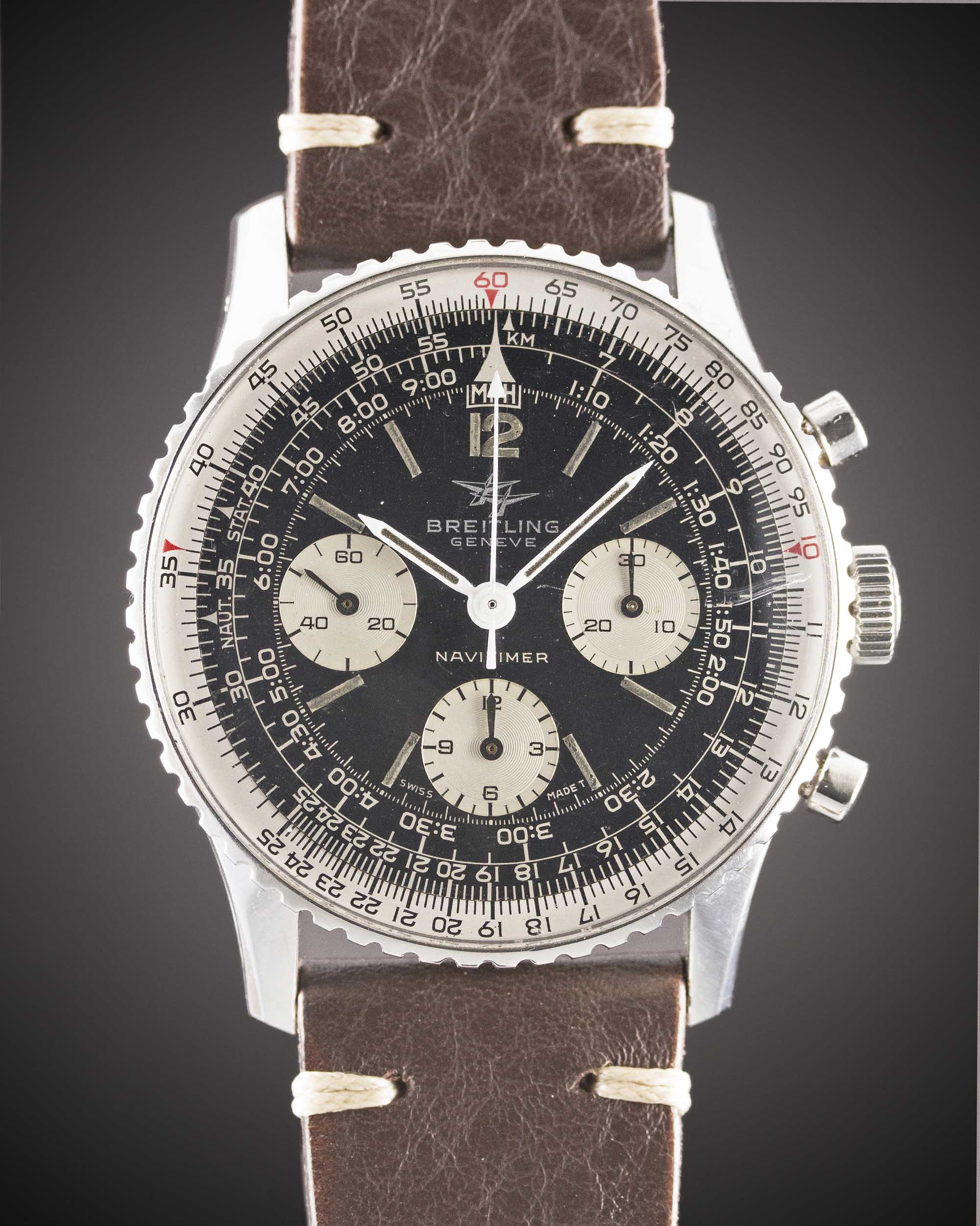 A GENTLEMAN'S STAINLESS STEEL BREITLING NAVITIMER CHRONOGRAPH WRIST WATCH CIRCA 1966, REF. 806