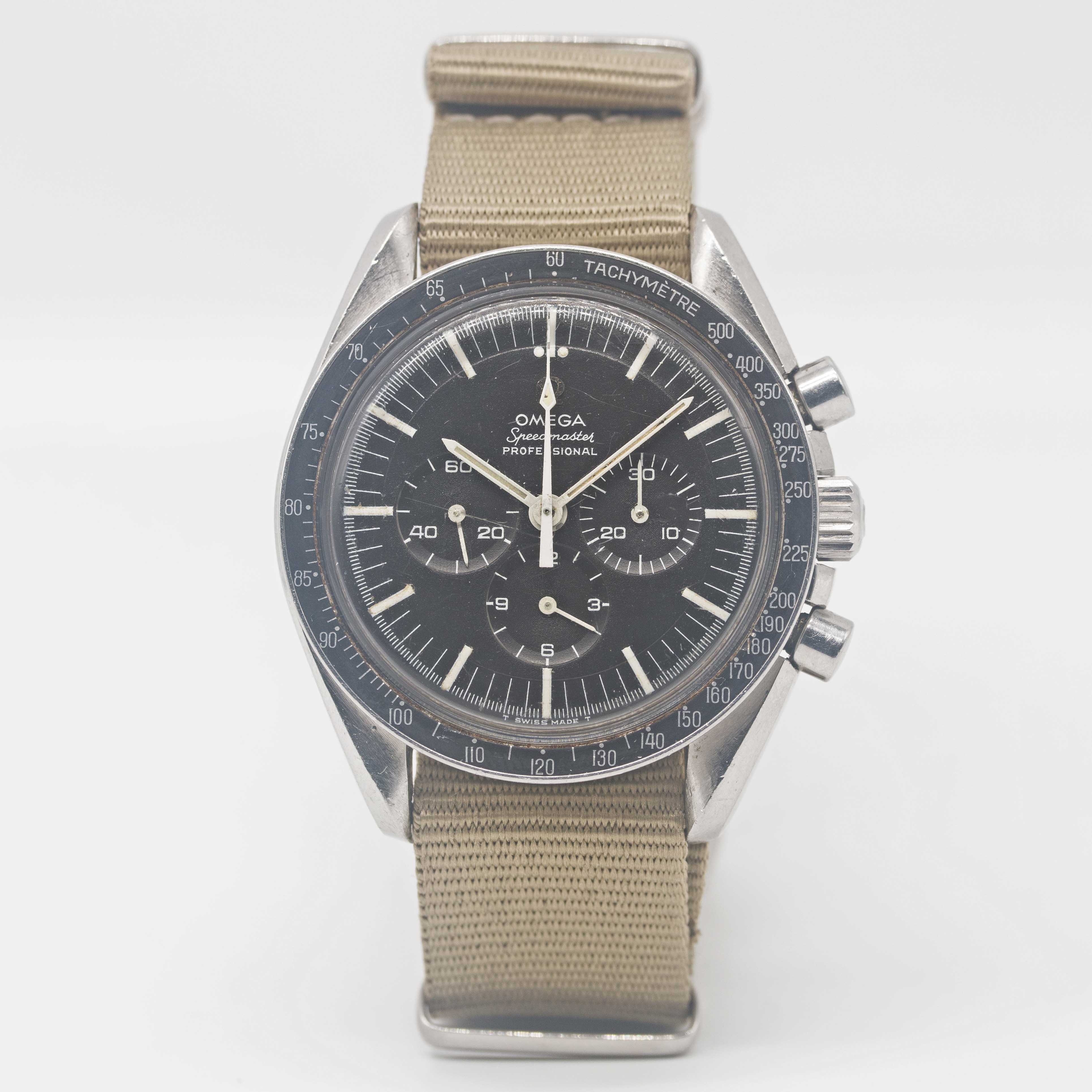 A RARE GENTLEMAN'S STAINLESS STEEL RHODESIAN MILITARY OMEGA SPEEDMASTER PROFESSIONAL "PRE MOON" - Image 2 of 6