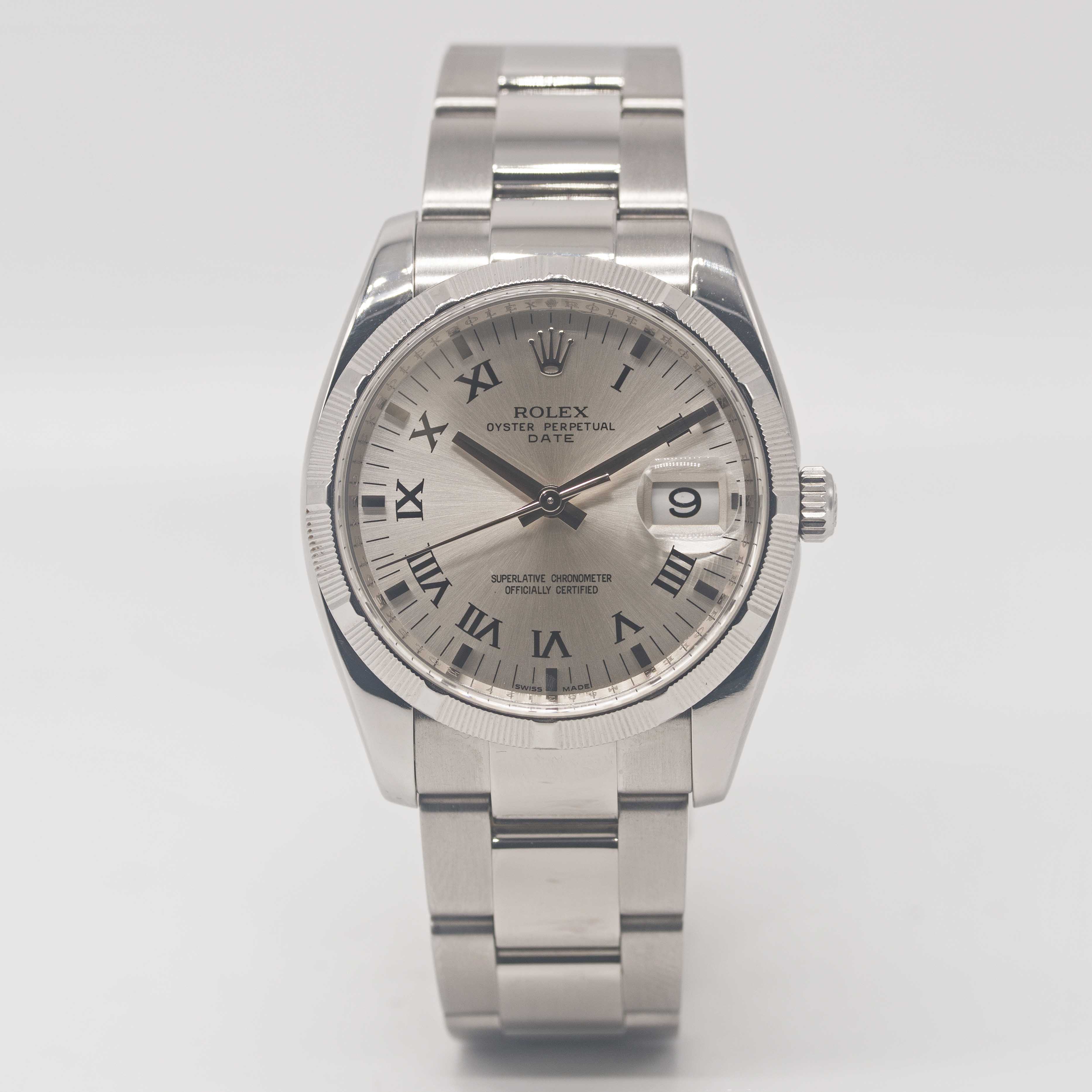 A GENTLEMAN'S SIZE STAINLESS STEEL ROLEX OYSTER PERPETUAL DATE BRACELET WATCH CIRCA 2007, REF. - Image 2 of 6