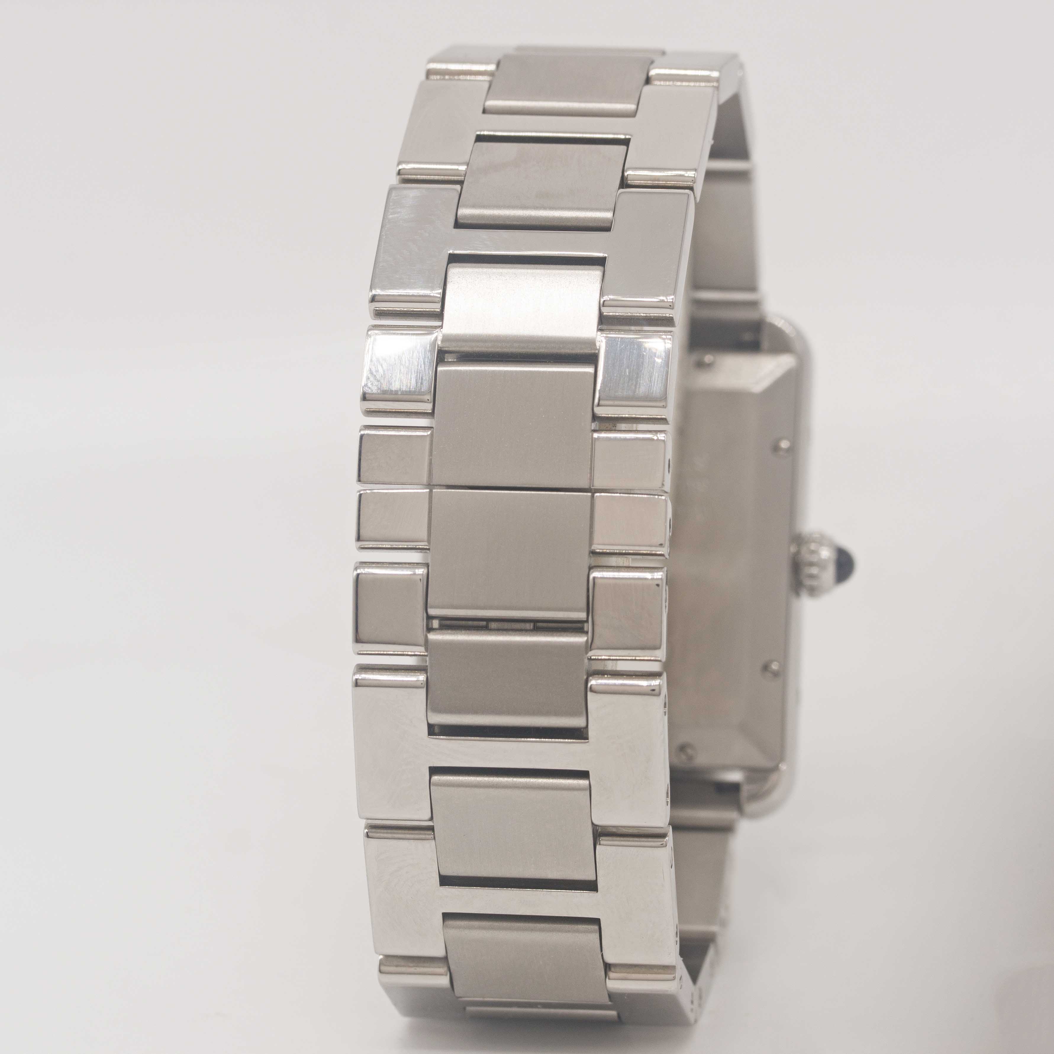 A GENTLEMAN'S LARGE SIZE STAINLESS STEEL CARTIER TANK SOLO XL AUTOMATIC BRACELET WATCH CIRCA 2010, - Image 5 of 7