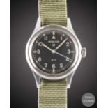 A GENTLEMAN'S STAINLESS STEEL HAMILTON GENERAL SERVICE TROPICALIZED MILITARY WRIST WATCH CIRCA