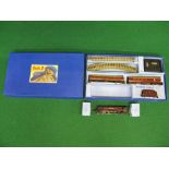 Hornby Dublo 3 Rail passenger train set EDP2 containing: 4-6-2 tender locomotive No.