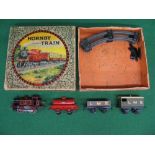 Hornby O gauge, 1927/1928 clockwork No. 1 Tank Goods set featuring 0-4-0 locomotive No.