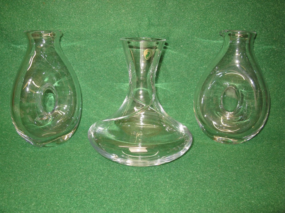 Boxed Waterford Crystal Siren pattern decanting caraf together with two other un-named clear glass