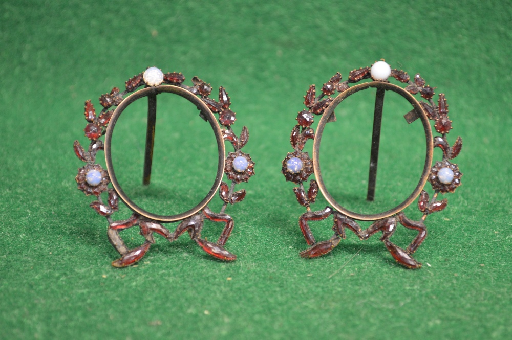 Pair of free standing oval miniature picture frames having garnet set border with opals - 2.