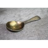 Mid Victorian silver caddy spoon, Old English Bead pattern, makers Francis Higgins II, London