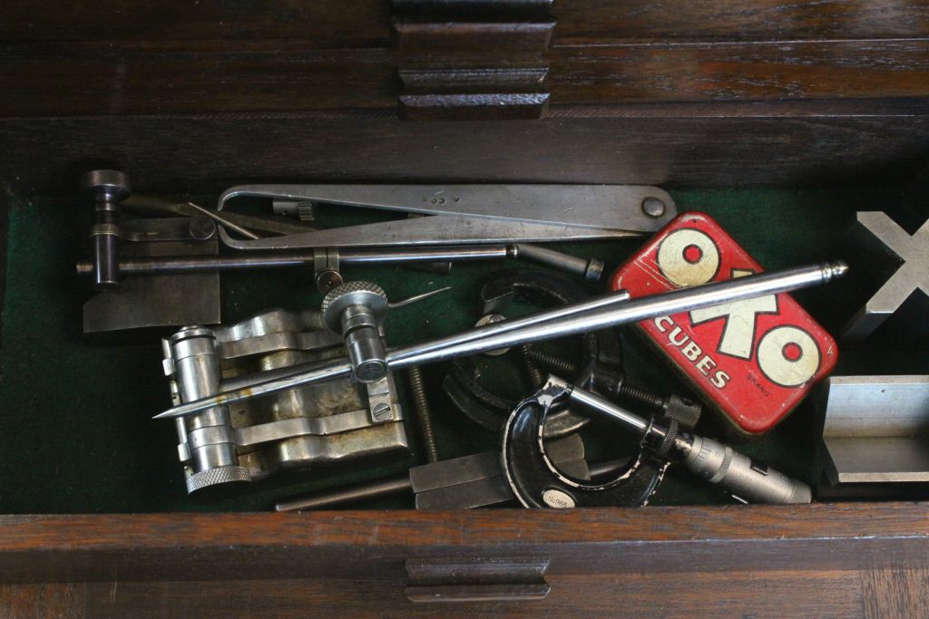 Vintage Engineers wooden Tool box with a variety of Tools and key for the Lock - Image 3 of 12