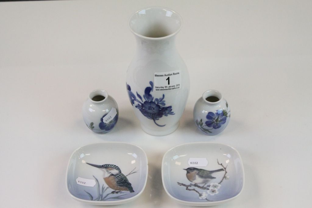 Royal Copenhagen Porcelain - 17cm Vase, Pair of Miniature Vases and Two Pin Dishes, Kingfisher and - Image 2 of 7