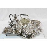 Box of assorted silver plate to include Elkington hot water pot, tea pot, fruit basket, large butter