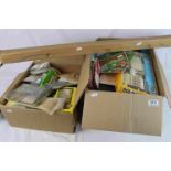 Quantity of N gauge model railway accessories, mainly unopened in packets to include Peco, Ratio,