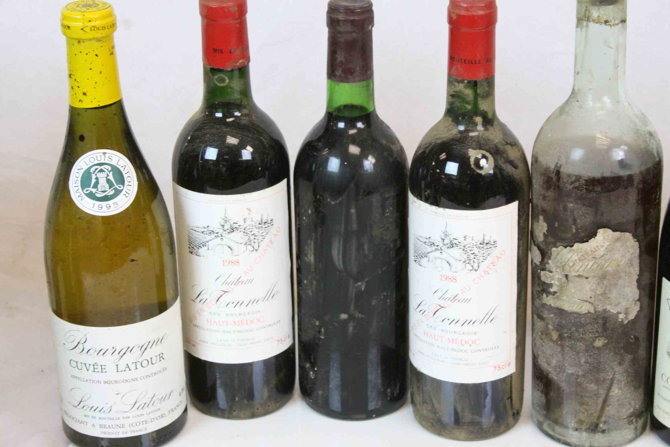 Collection of approximately Thirty Six Bottles of Wine, Red and White dating mainly from 1980's - Image 6 of 16