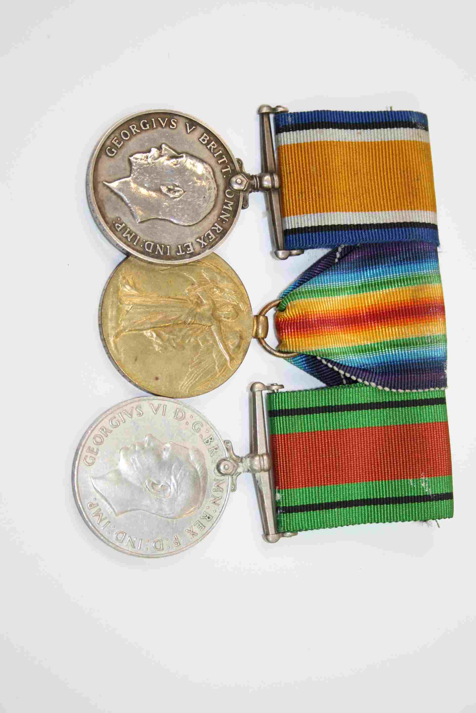 A Full Size British World War One Medal Pair Issued To 42517 PTE. L.J. HEWITT Of The - Image 2 of 5
