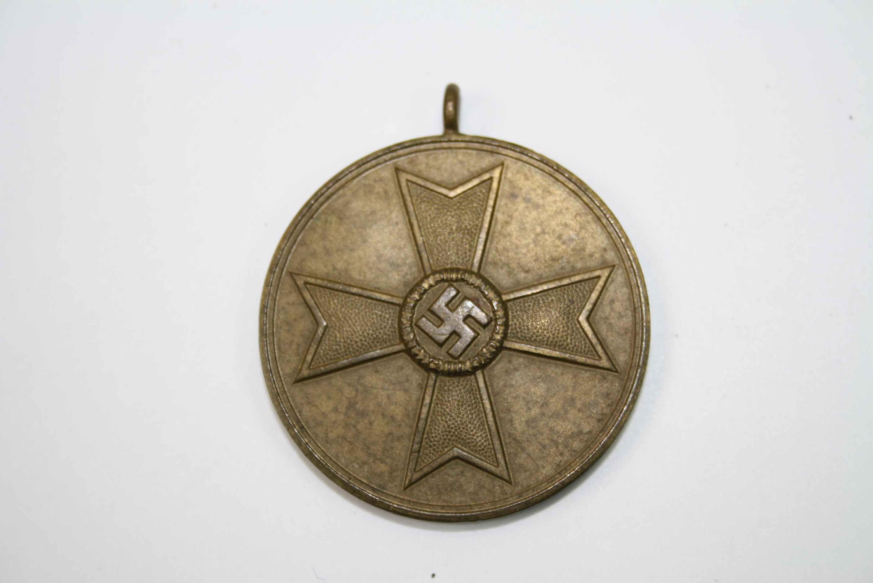 A German World War Two / WW2 1939 KVK War Merit Medal - Image 2 of 3