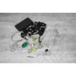 Small collection of costume jewellery to include silver bangle, amethyst and peridot white metal