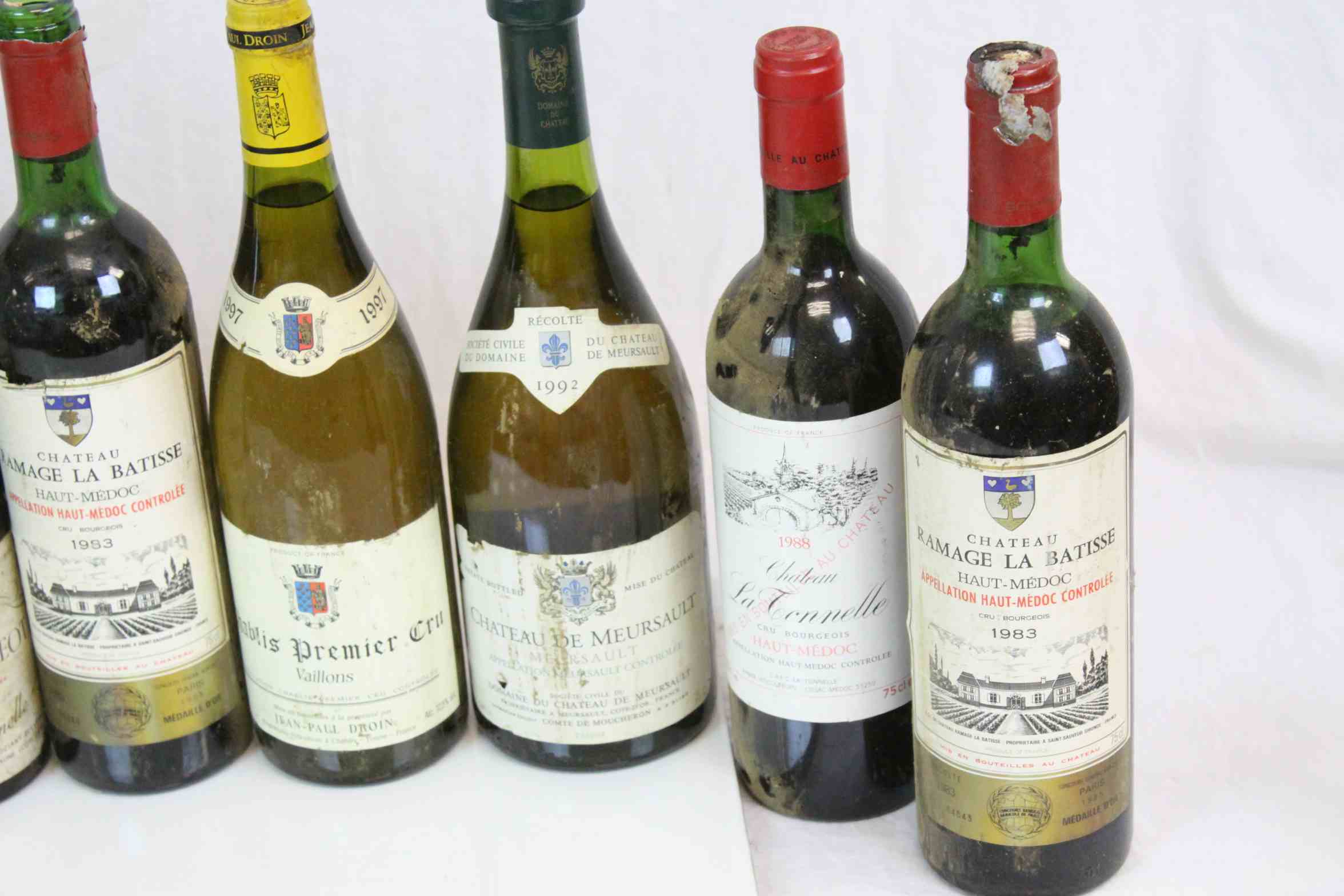 Collection of approximately Thirty Six Bottles of Wine, Red and White dating mainly from 1980's - Image 4 of 16