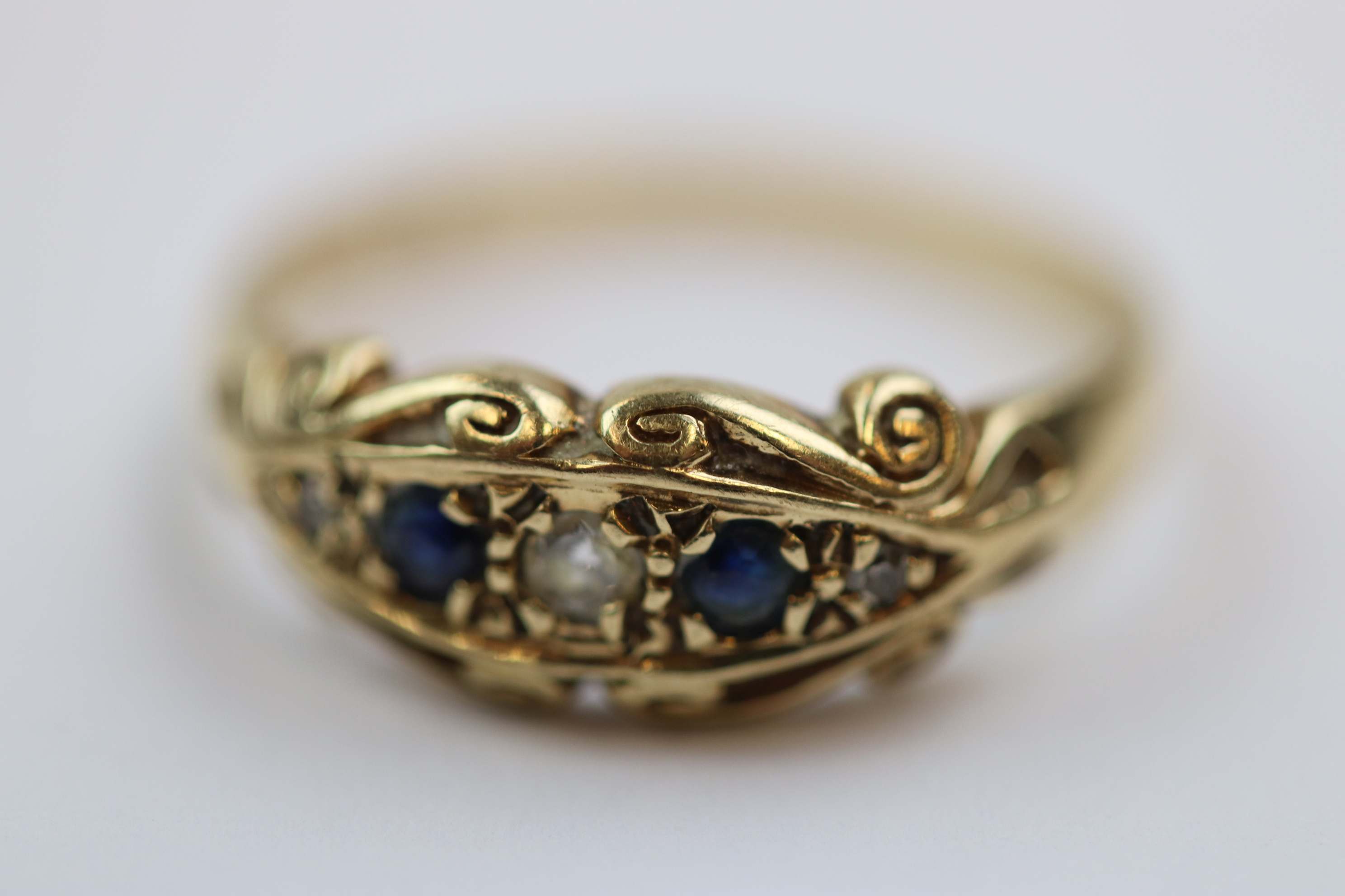 Sapphire and diamond 9ct yellow gold boat head ring, Victorian style, three small round eight cut - Image 8 of 12