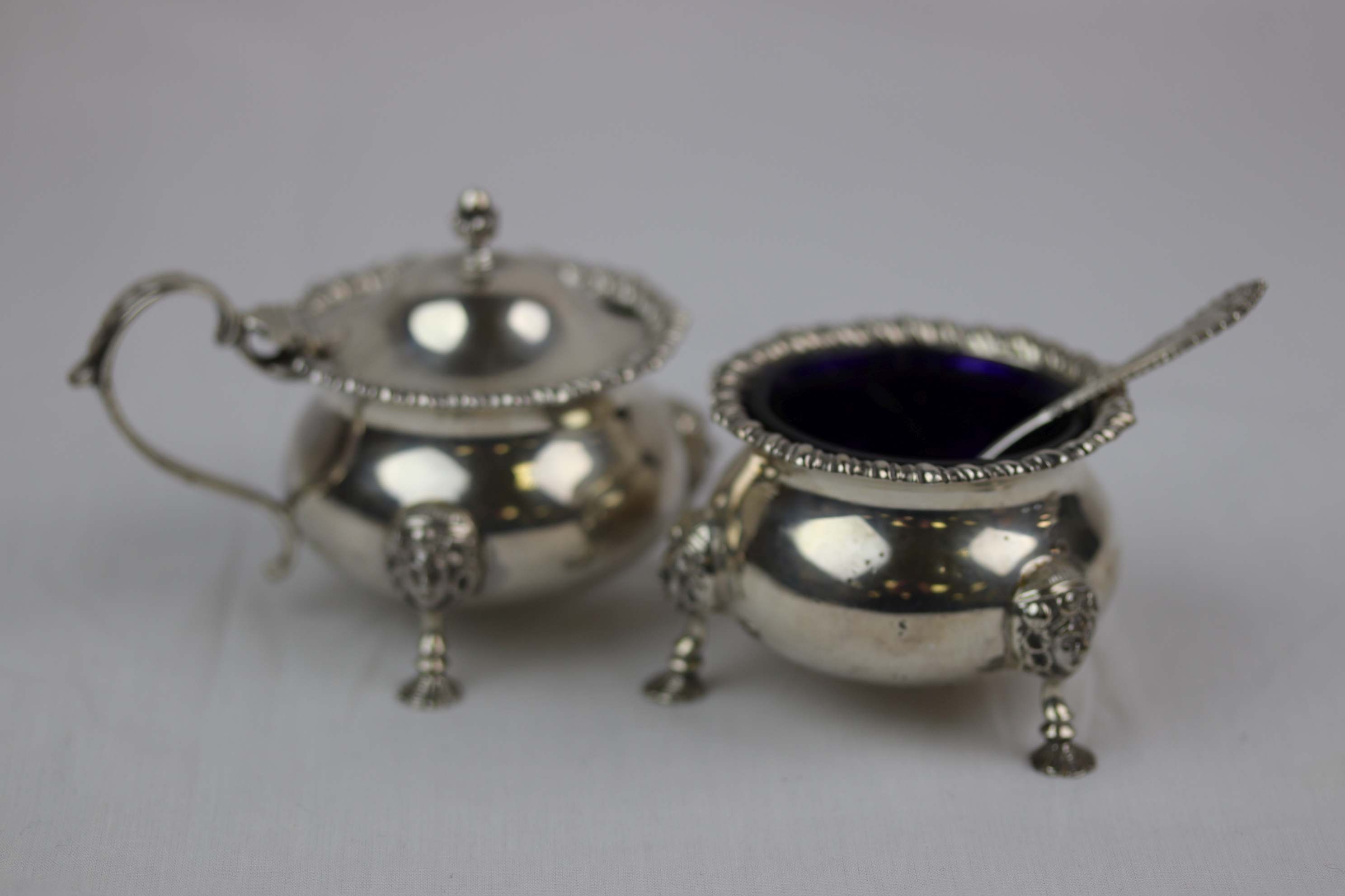 Mappin & Webb Georgian style silver salt cellar and mustard pot of cauldron form raised on three - Image 4 of 6