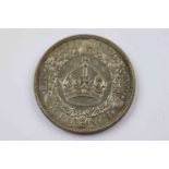 1928 George V Silver "Wreath" Crown coin, good detailing both sides approx 28.3 grams