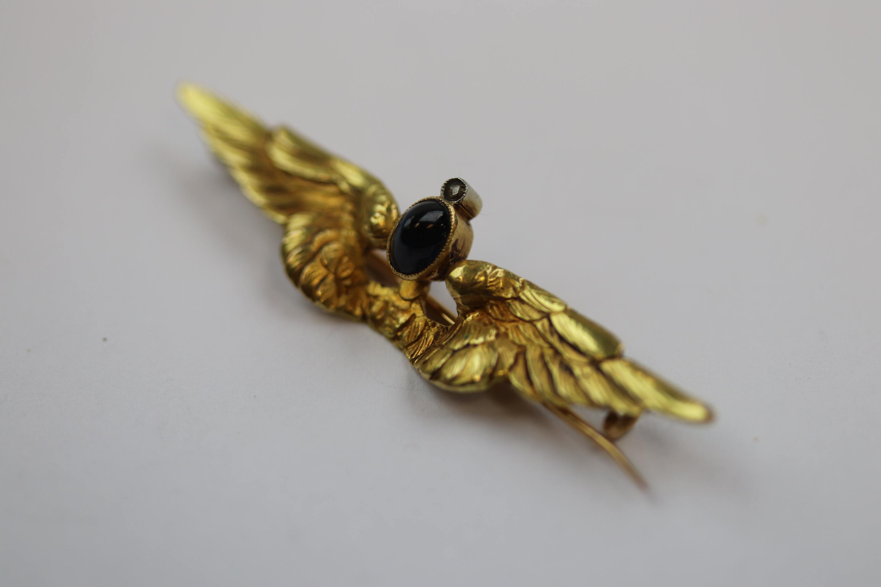 French 19th century sapphire and diamond 18ct yellow gold wings brooch, the textured feathered wings - Image 4 of 7