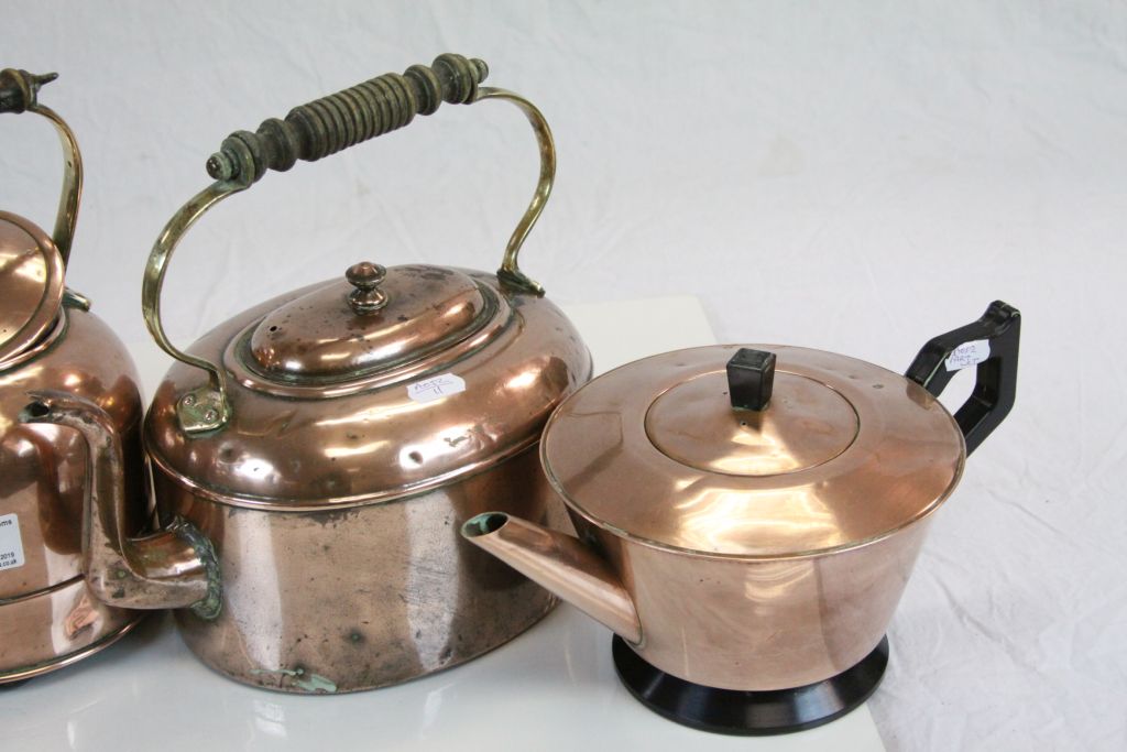 Collection of Four Victorian and Later Copper Kettles - Image 3 of 3