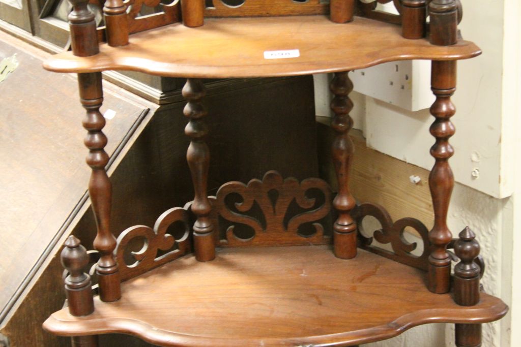 Victorian Style Mahogany Corner Whatnot with Five Shelves, 160cms high - Image 2 of 2