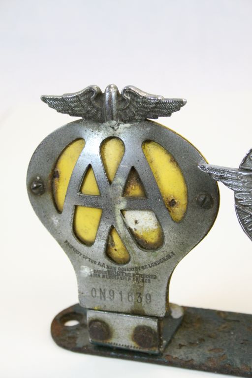 Four Vintage Car Badges including AA, Civil Service Motoring Association, VM 64 and WAGBI, all - Image 5 of 5