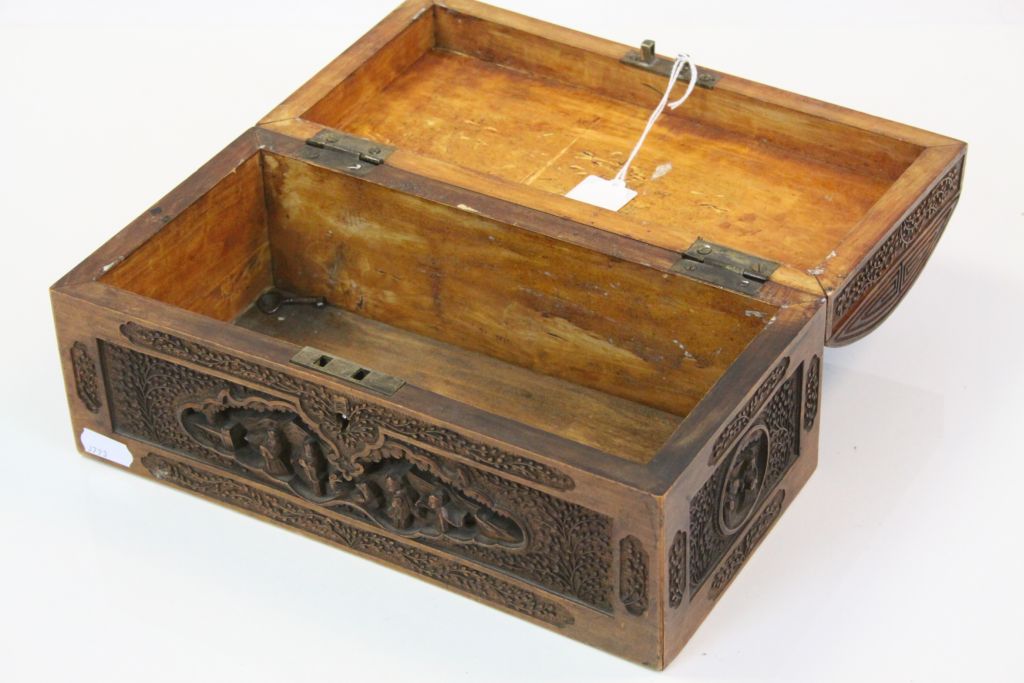 Heavily carved Oriental Wooden Box with hinged lid and Key, measures approx 28 x 14 x 13cm - Image 2 of 4