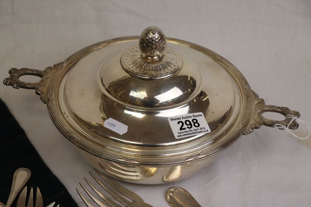 Christolphe silver plated twin handled tureen, ladle and another smaller together with a meat - Image 2 of 4