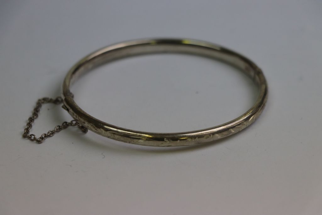 Silver Bangle with Safety Chain, makers mark CH - Image 2 of 3