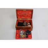 Small collectables to include trinket box with hinged cover, enamelled souvenir brooches,