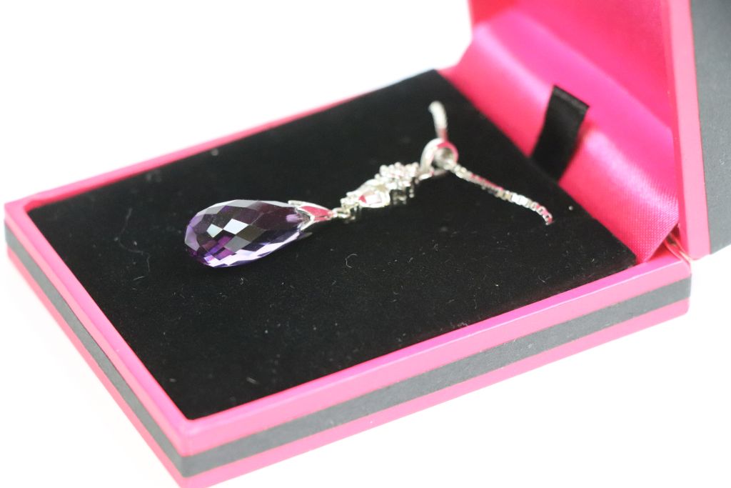 14ct White Gold Amethyst and Diamond Pendant Necklace - Image 3 of 3