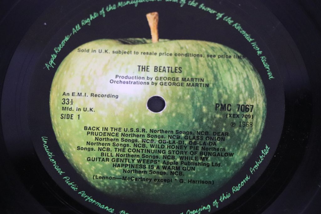 Vinyl - The Beatles White Album No 0167380 Top Loader with black inners and poster, no - Image 7 of 10