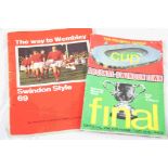 Football autographs - Swindon Town FC booklet, The Way To Wembley Swindon Style 69, centre team