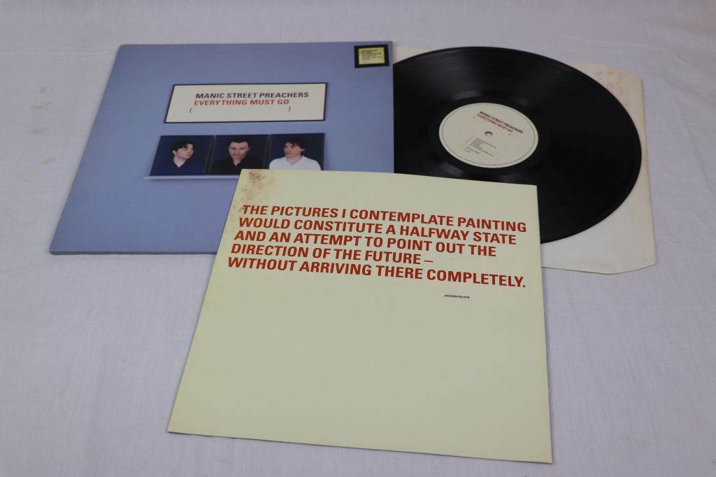 Vinyl - Two Manic Street Preachers LPs and EP to include Everything Must Go EPIC 483930 with booklet - Image 5 of 5