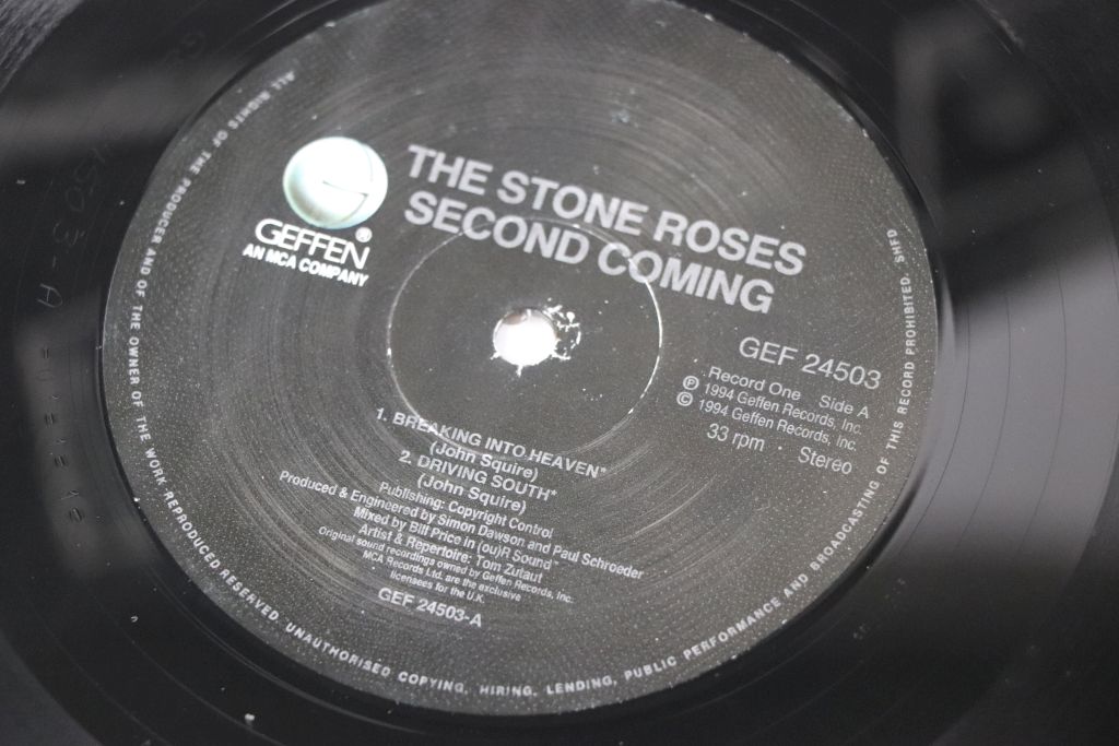 Vinyl - Two original The Stone Roses LPs to include self titled ORE LP502 and Second Coming GEF - Image 6 of 11