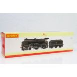 Boxed Hornby OO gauge DCC Ready R2744 BR 4-4-0 Schools Class Blundell's locomotive