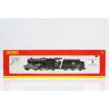 Boxed Hornby OO gauge Super Detail R2395A BR 2-8-0 Class 8F Locomotive weathered 48062 DCC Ready