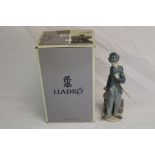 Boxed Lladro Charlie Chaplin figurine "Charlie The Tramp" No5233, approx 28cm tall