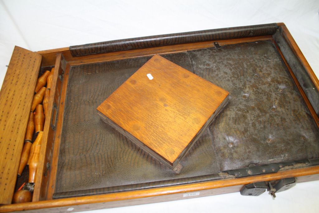 Early to Mid 20th century Oak Bar Table Skittles Game with Padded Leatherette Base, 91cms x 55cms - Image 4 of 5