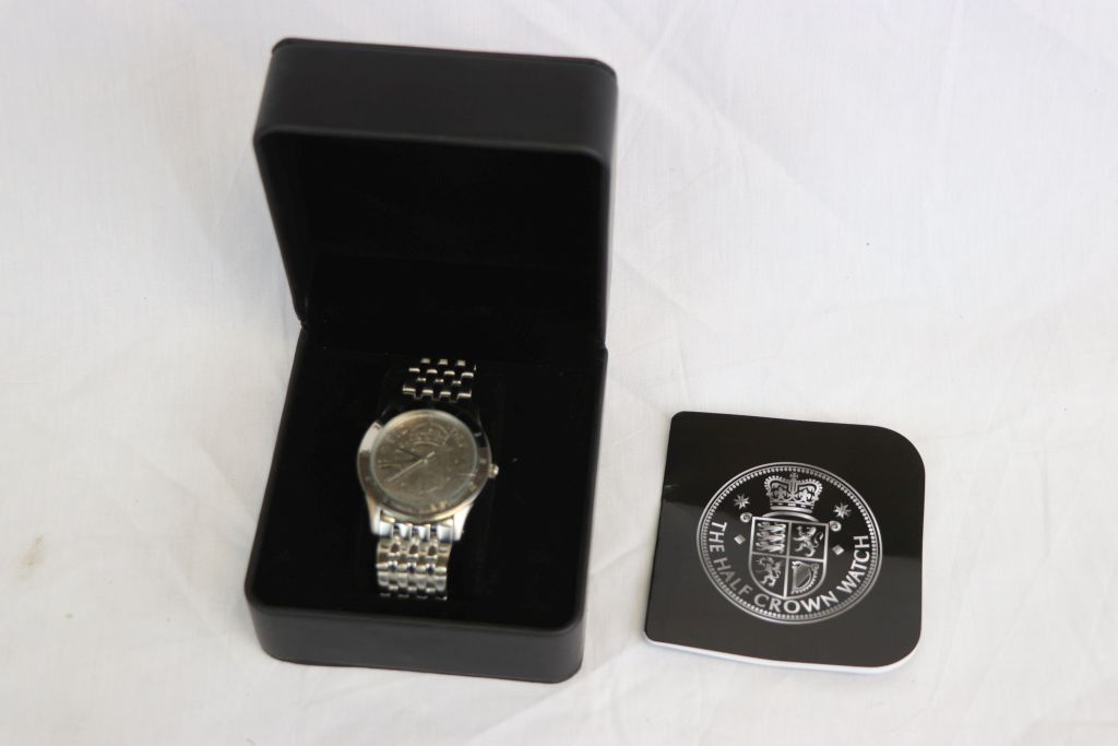 Boxed Gents Half Crown Wristwatch with real coin dial dated 1965 and booklet, by Arbo Limited - Image 2 of 3