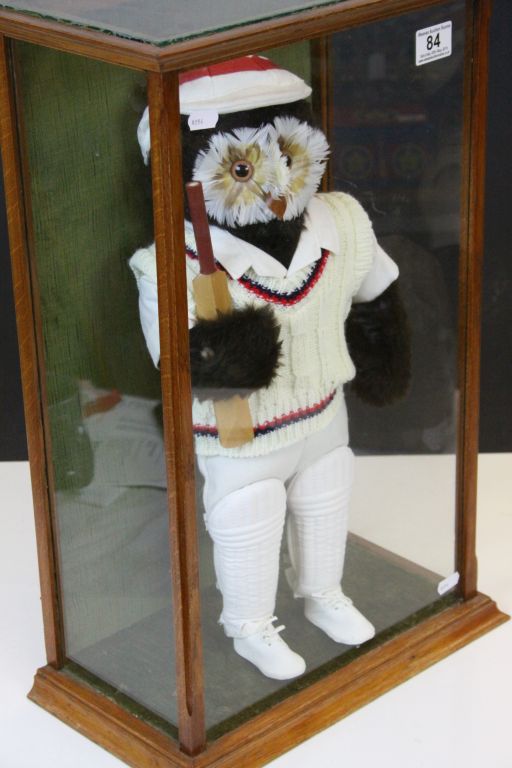 Wooden & glazed Display case with soft toy model of an Owl in Cricket gear, case measures approx - Image 5 of 5