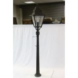 Vintage garden/driveway lamp post with light