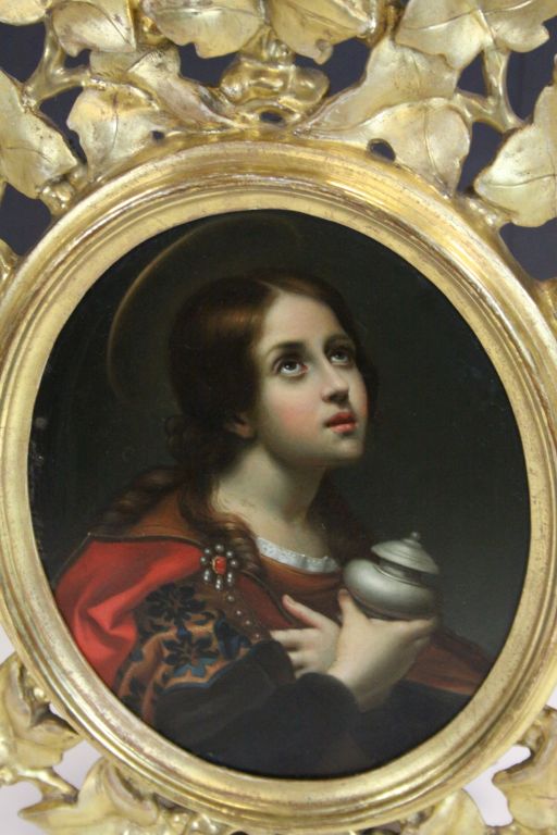 Antique oil painting portrait of a young angelic girl possibly Mary Magdelane holding lidded urn - Image 2 of 5