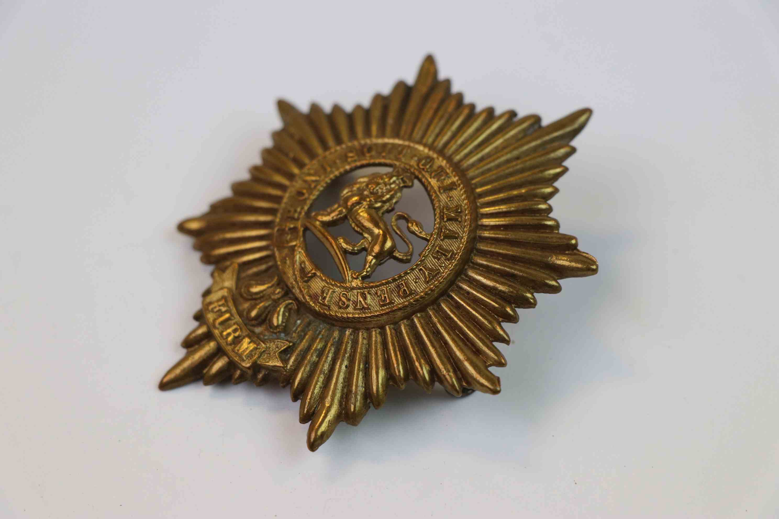 A Worcestershire Regiment Brass Band Cap Badge. - Image 4 of 7