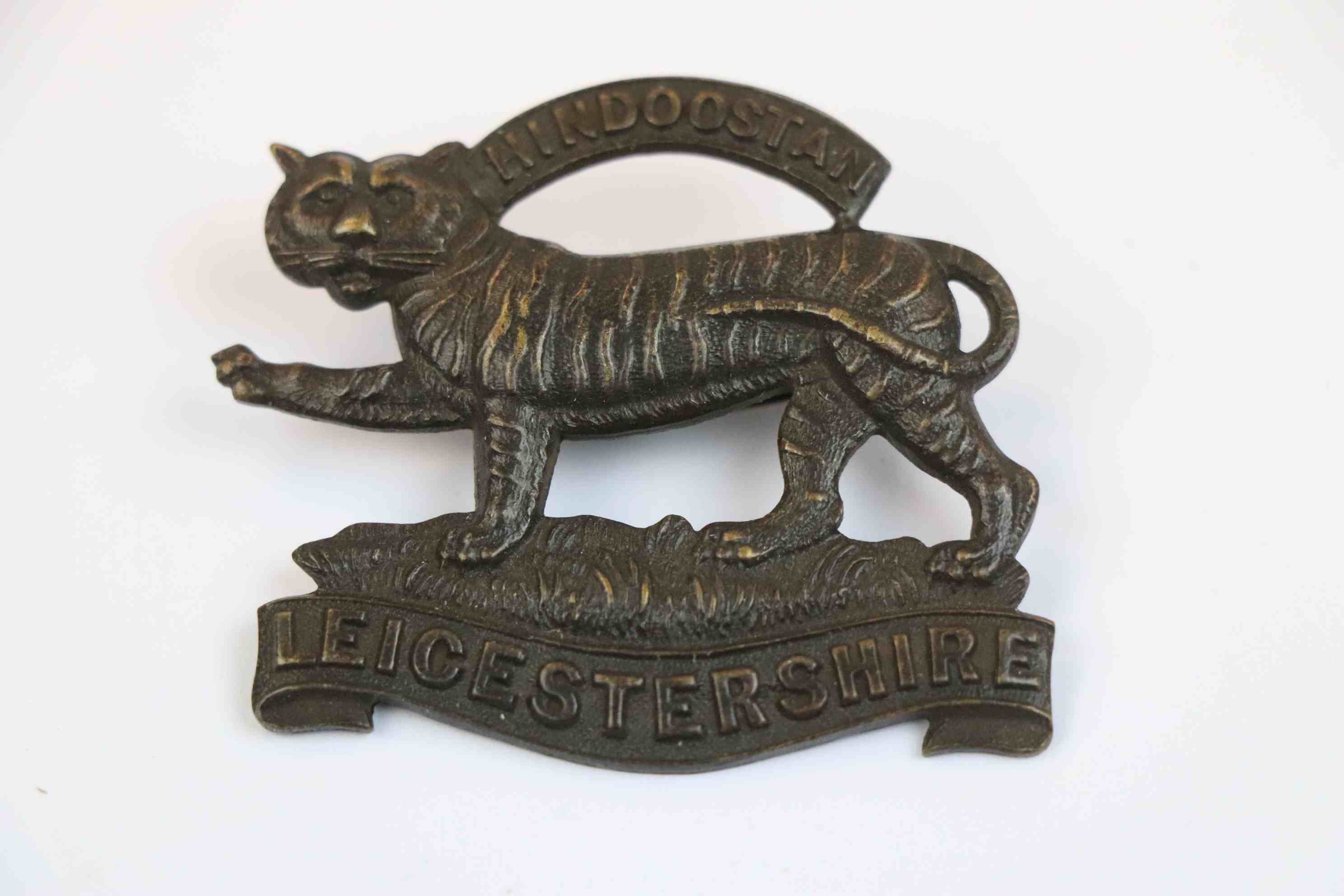 A Leicestershire Regiment Officer's Service Dress Cap Badge. - Image 2 of 4