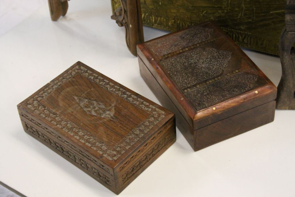Embossed Brass covered Wooden Log box and four Asian Wooden items to include Boxes - Image 2 of 4