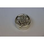 Silver pillbox with Masonic image to the lid